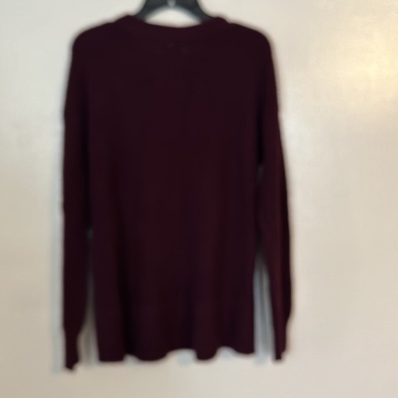 Sweater - Picture 3 of 4